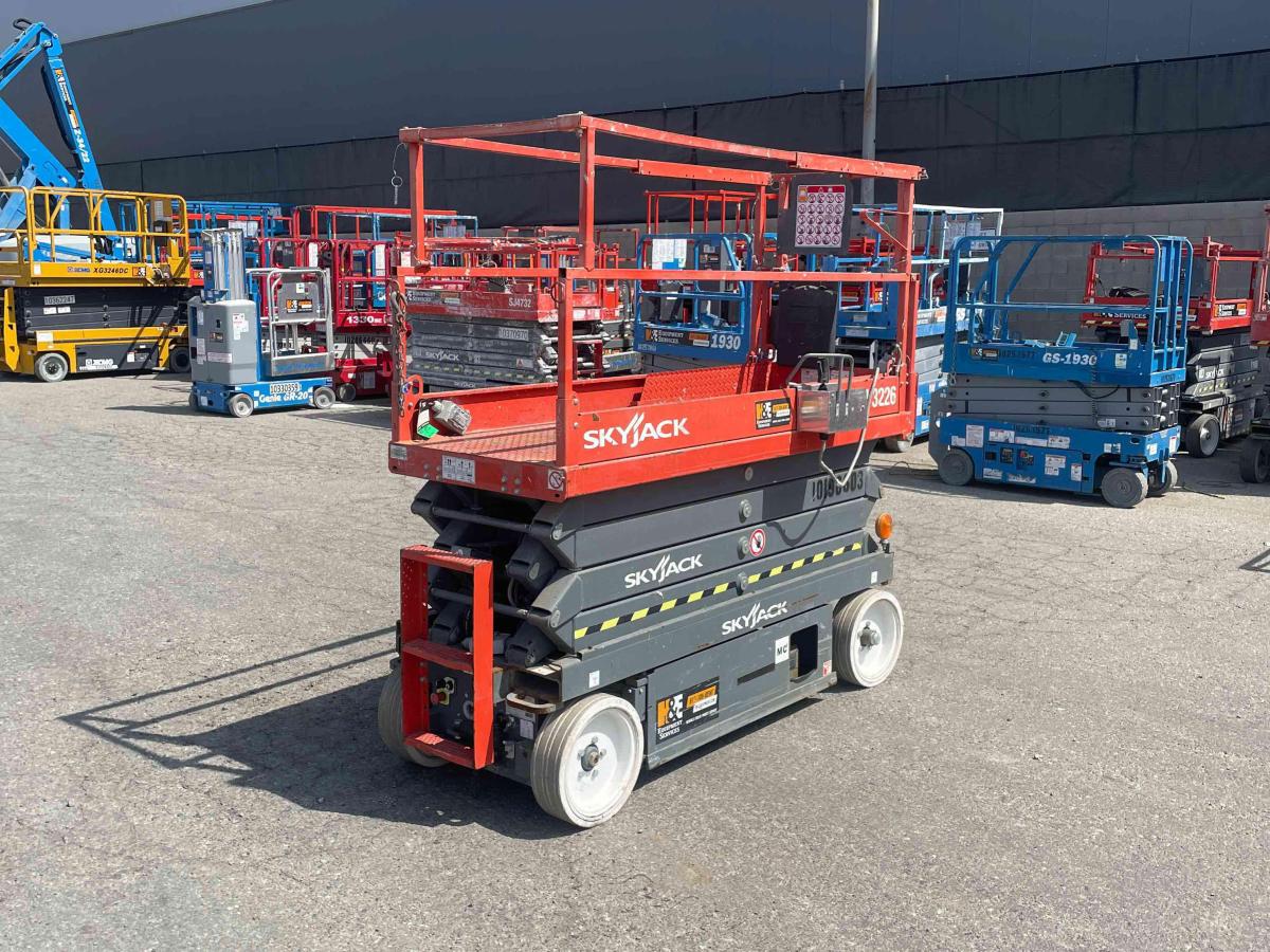 2016 Skyjack SJ3226