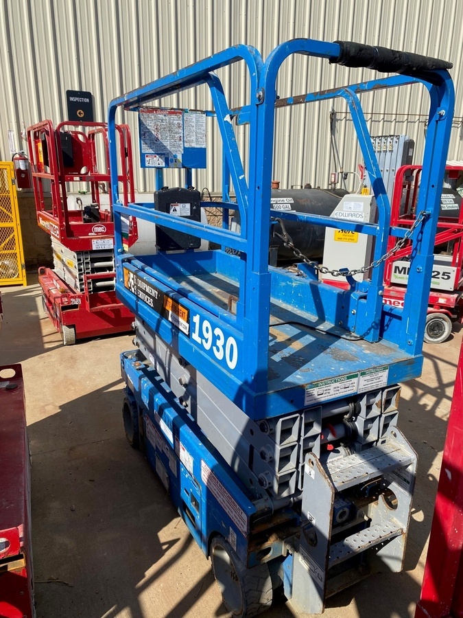 2018 Genie GS-1930-4