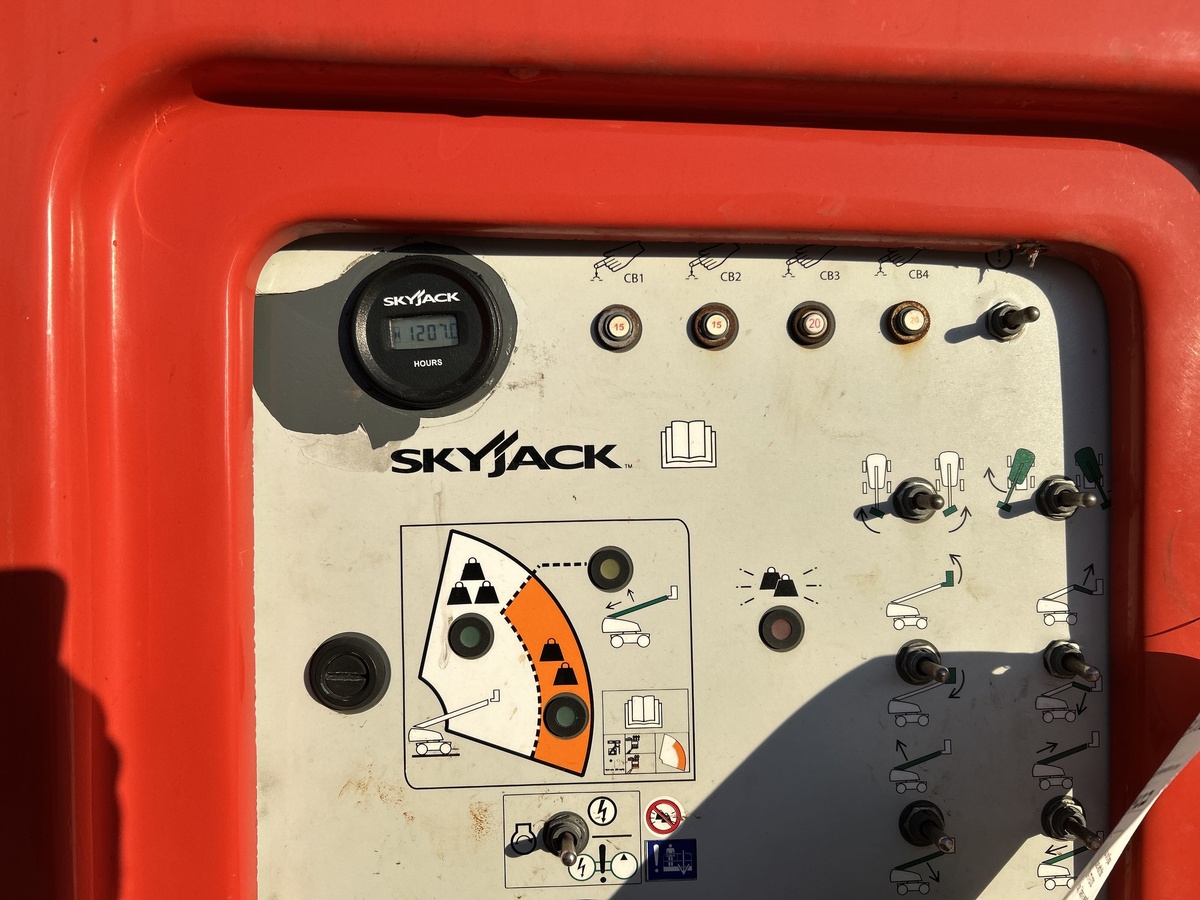 2021 Skyjack SJ86 T-5