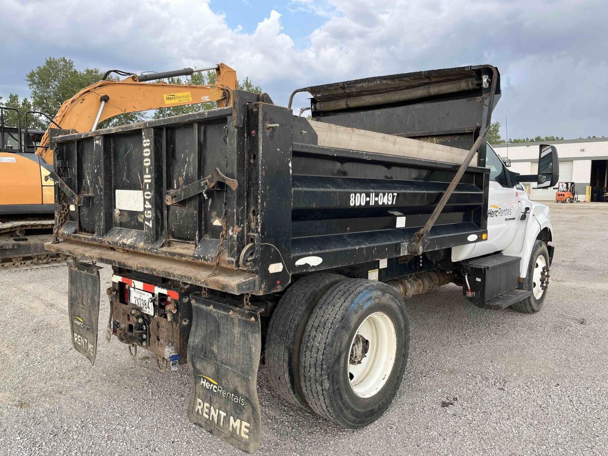2016 Ford F750