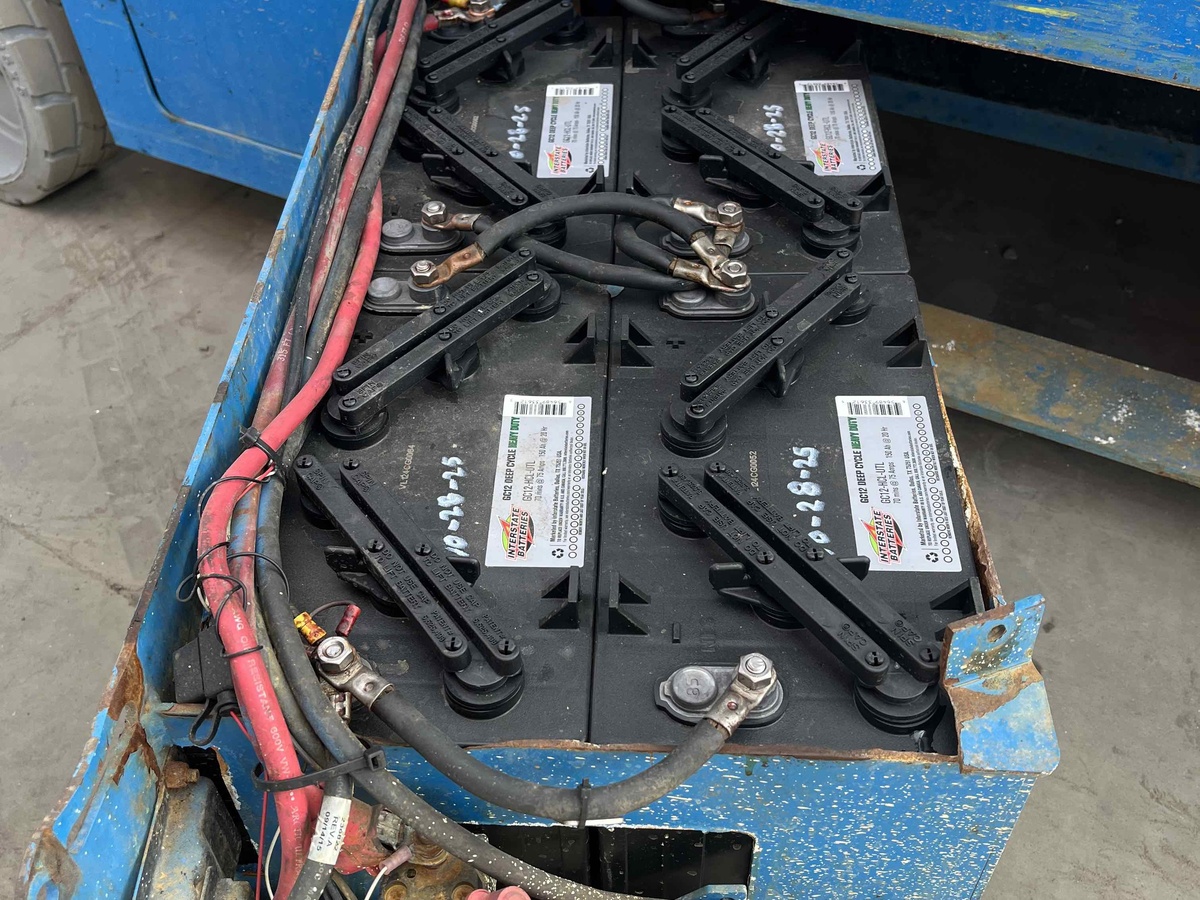 2016 Genie GS-4047-9