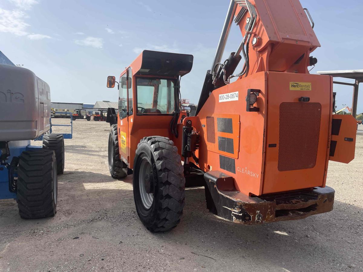 2020 SkyTrak 12054