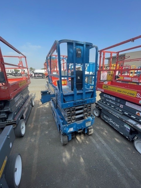 2018 Genie GS-1930-4