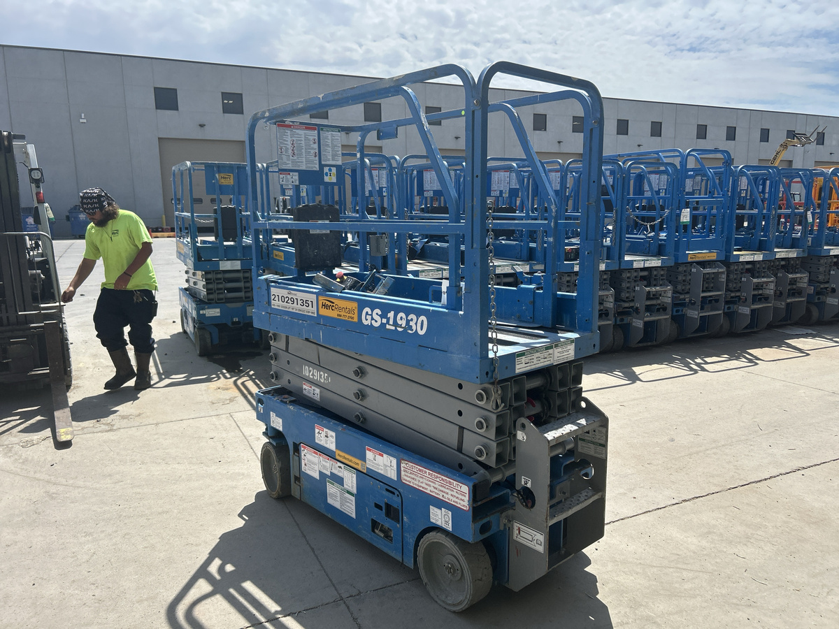 2019 Genie GS-1930-4