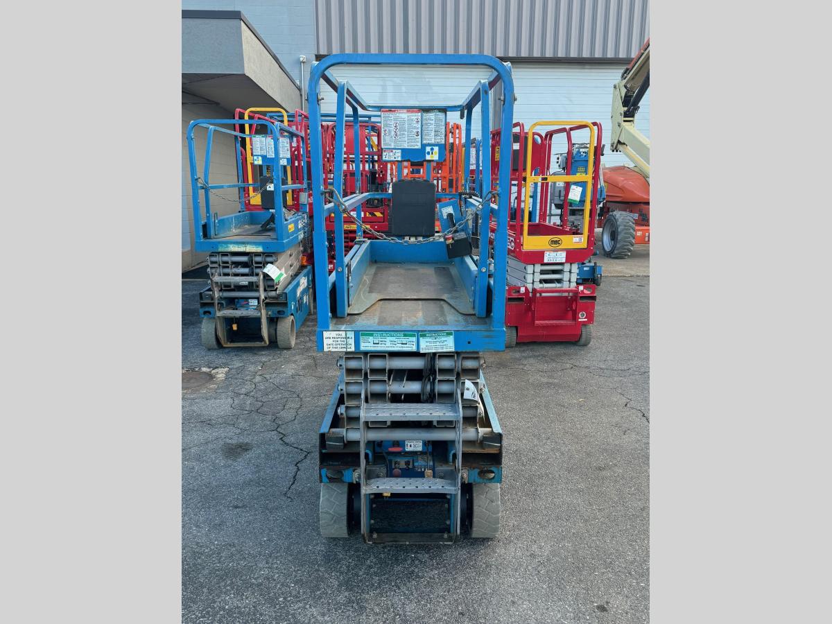 2017 Genie GS-1930
