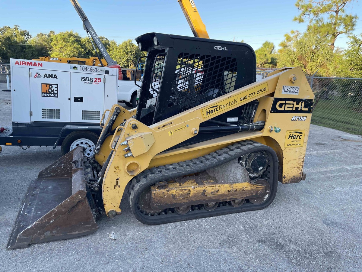 2021 Gehl RT185