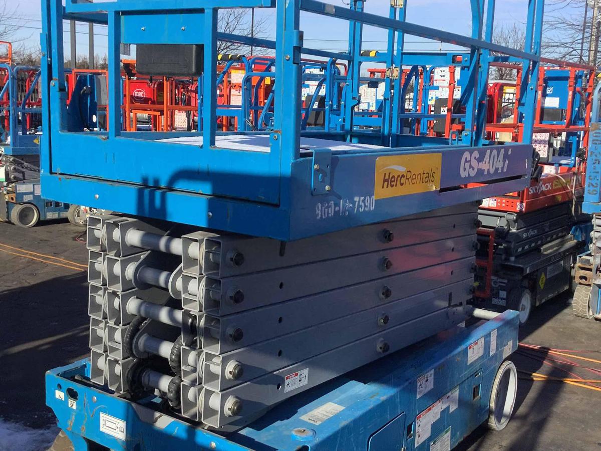 2016 Genie GS-4047