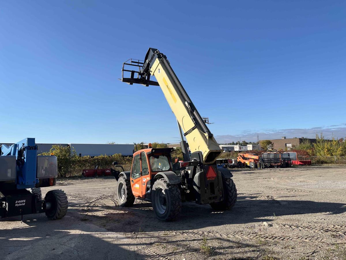 2015 JLG G10-55A