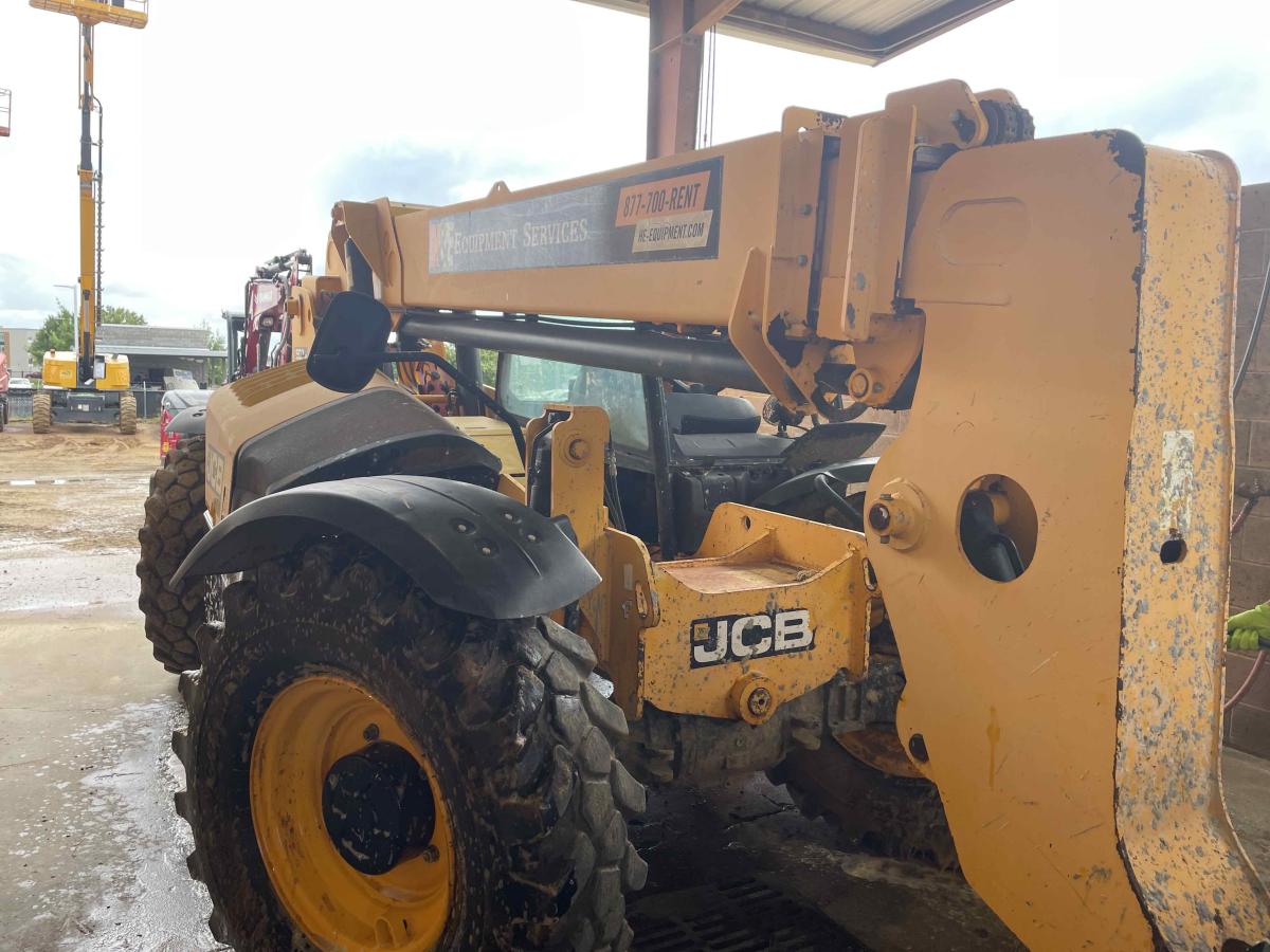 2018 JCB 507-42-2