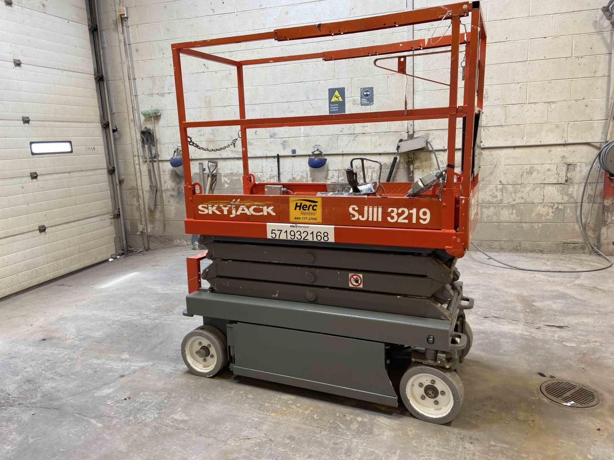 2017 Skyjack SJ3219