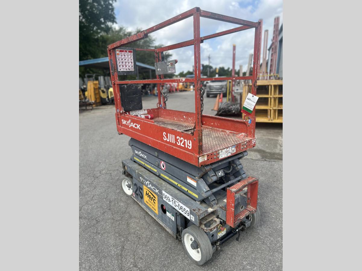 2014 Skyjack SJ3219