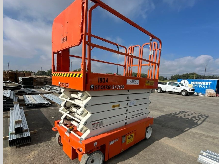 2021 Snorkel S4740E-3