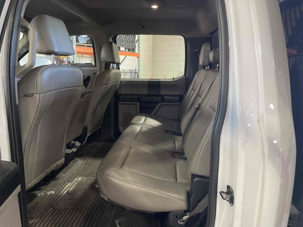 2018 Ford F550-13