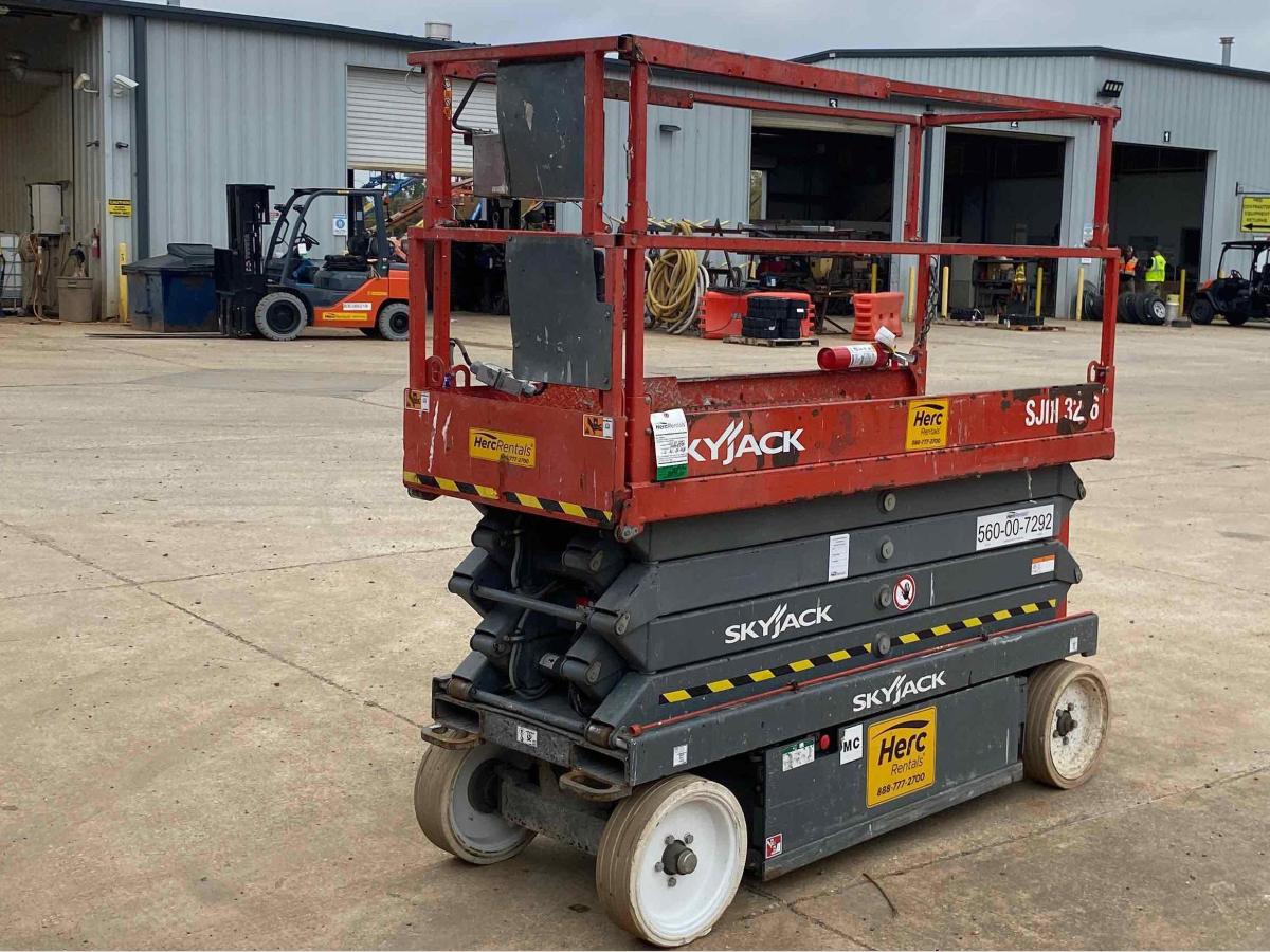 2015 Skyjack SJ3226