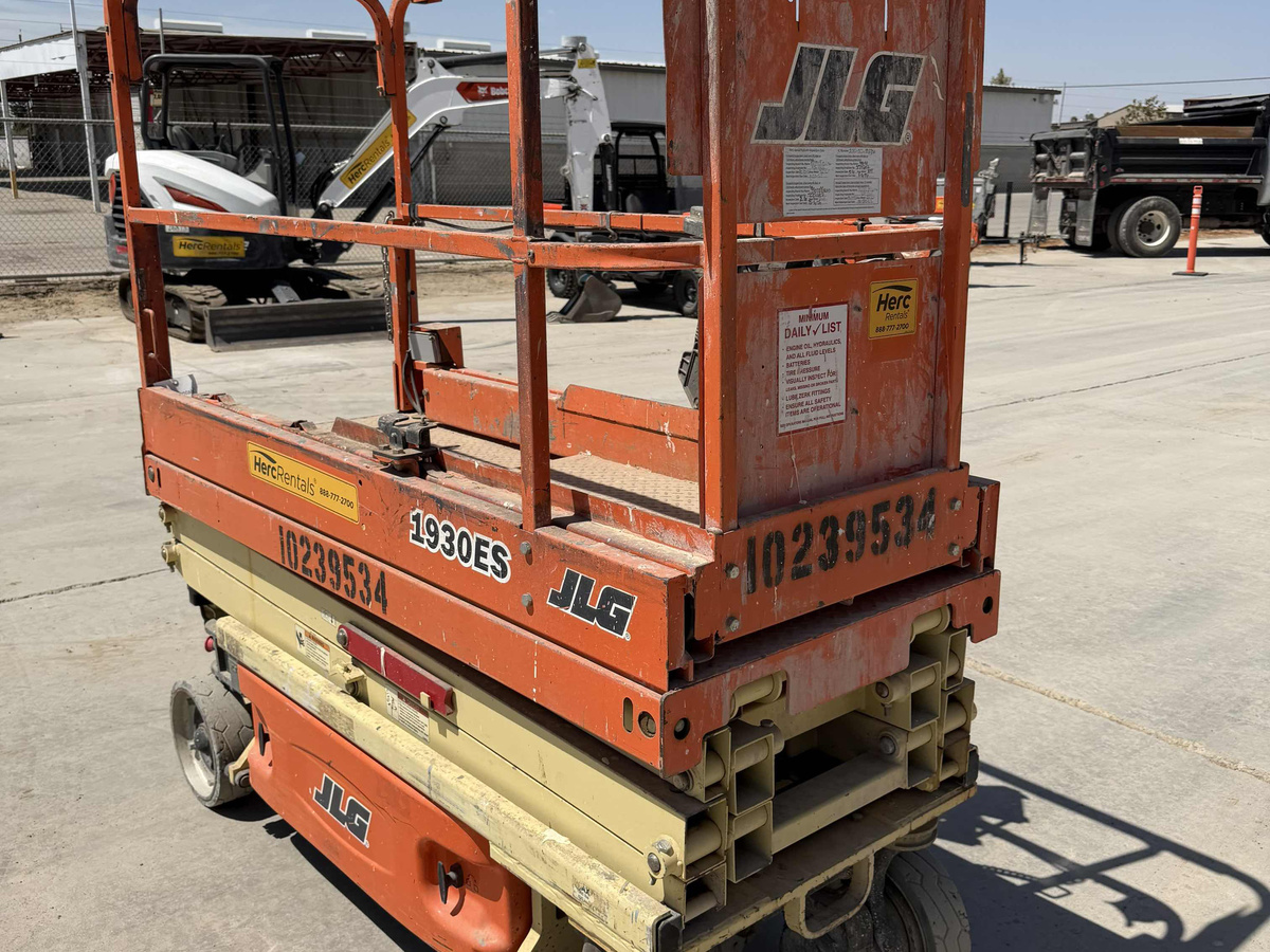 2018 JLG 1930ES-5