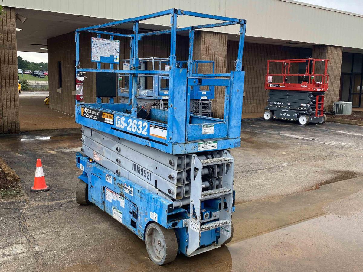 2016 Genie GS-2632