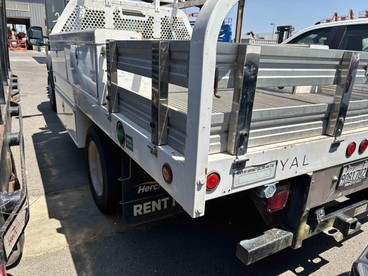 2019 Ford F550-5