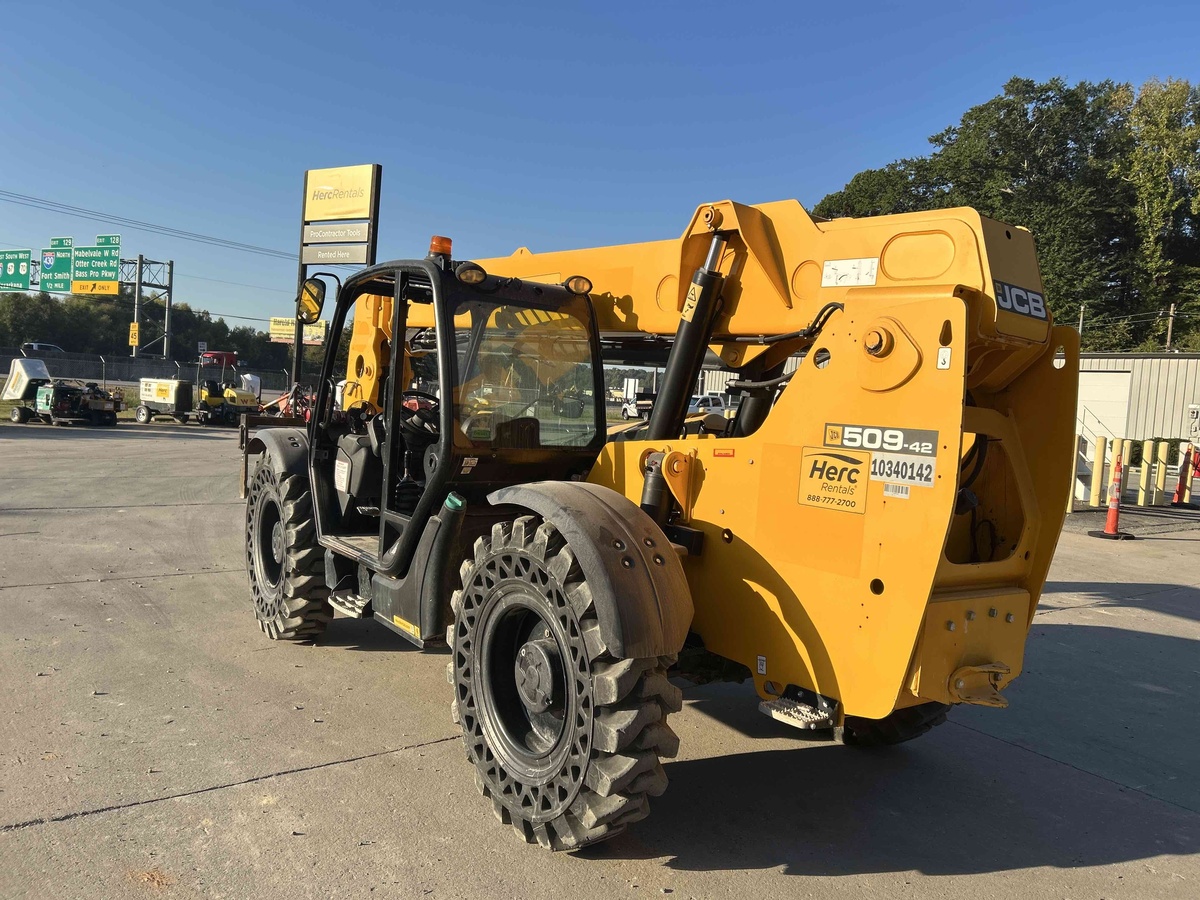 2022 JCB 509-42-6