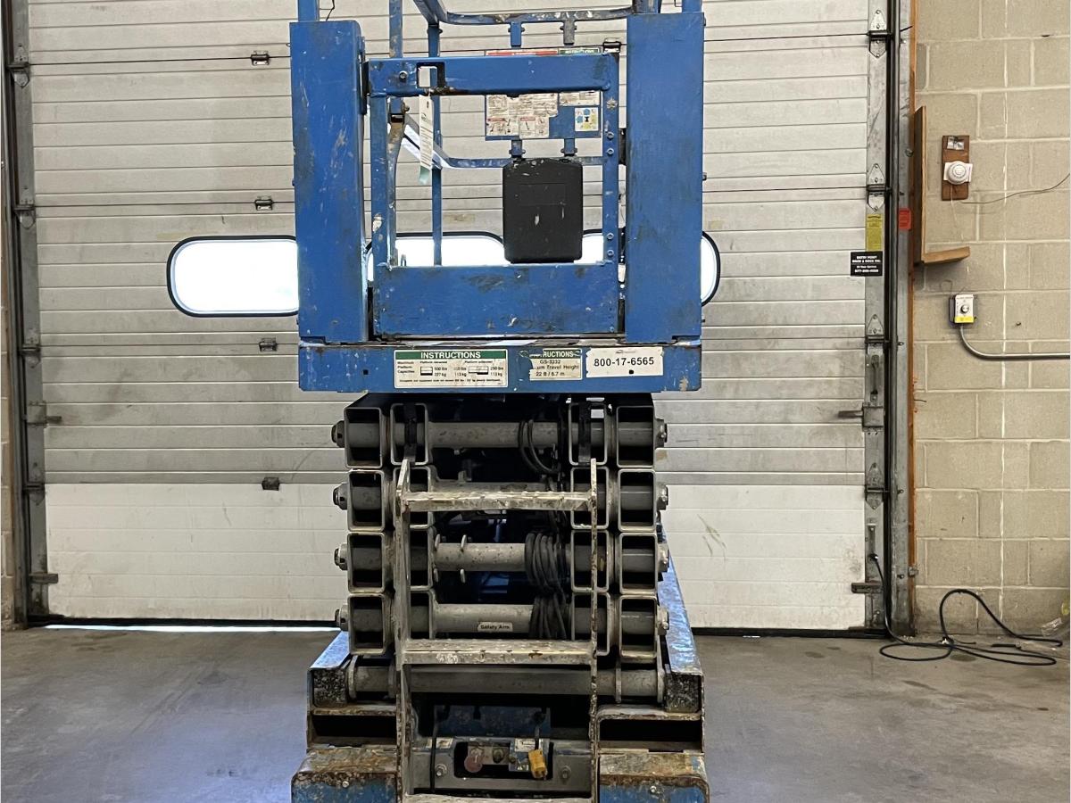 2017 Genie GS-3232-4