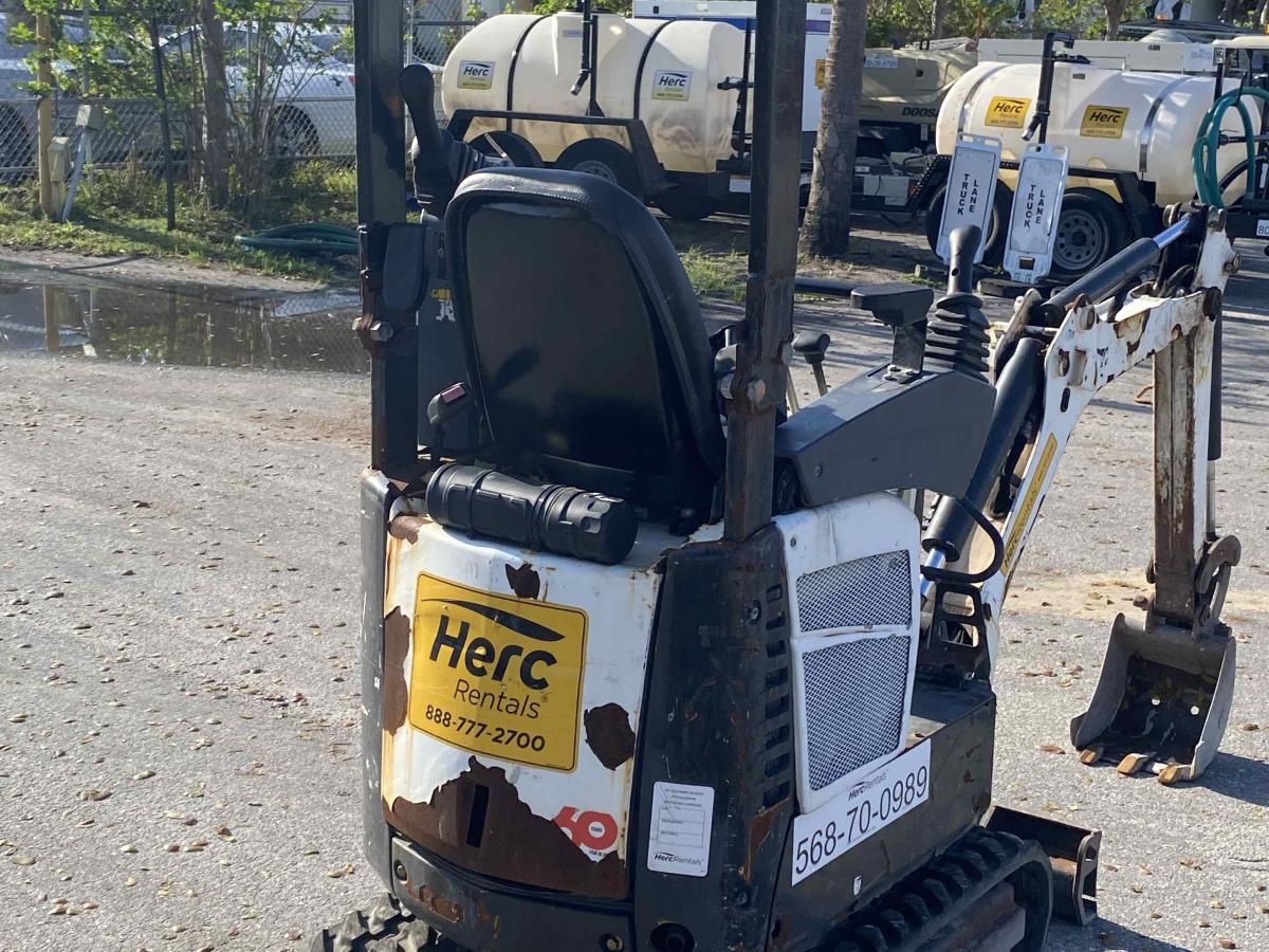 2019 Bobcat E10