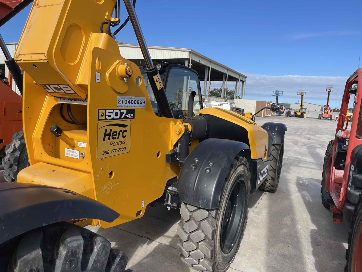 2023 JCB 507-42-3