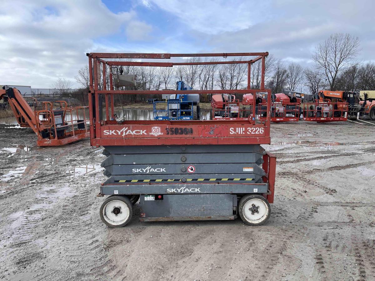 2015 Skyjack SJ3226