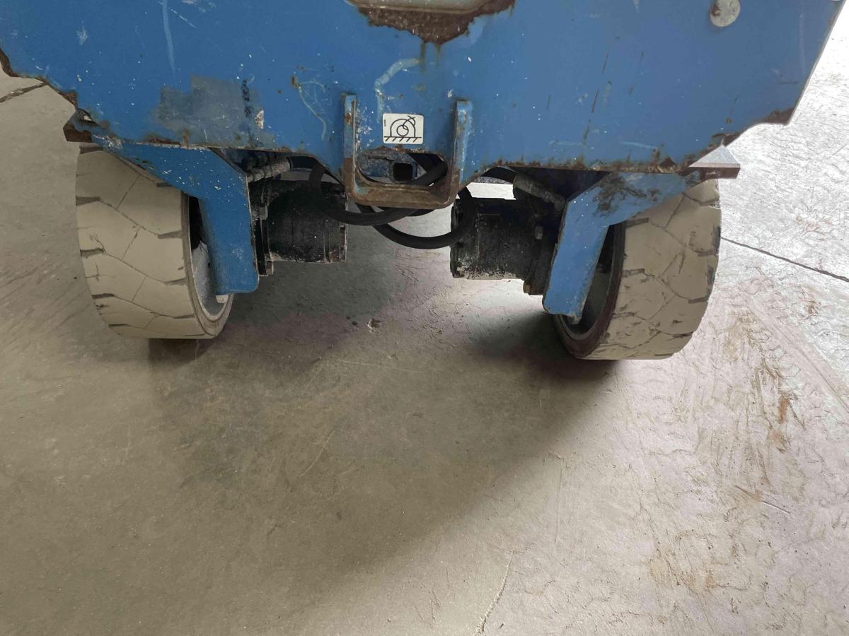 2018 Genie GS-2632