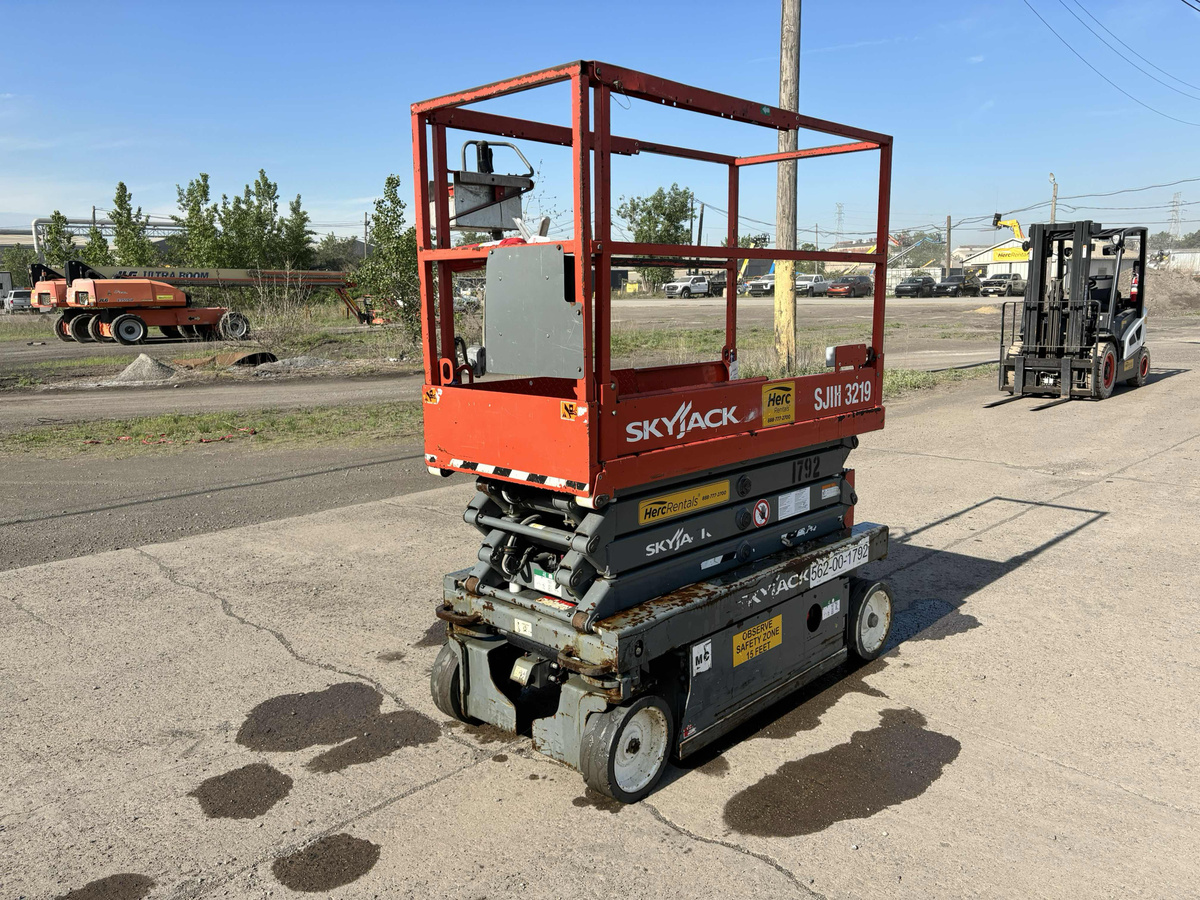 2019 Skyjack SJ3219