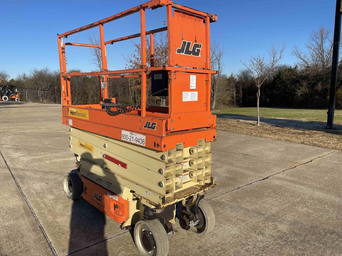 2018 JLG 2632ES-5