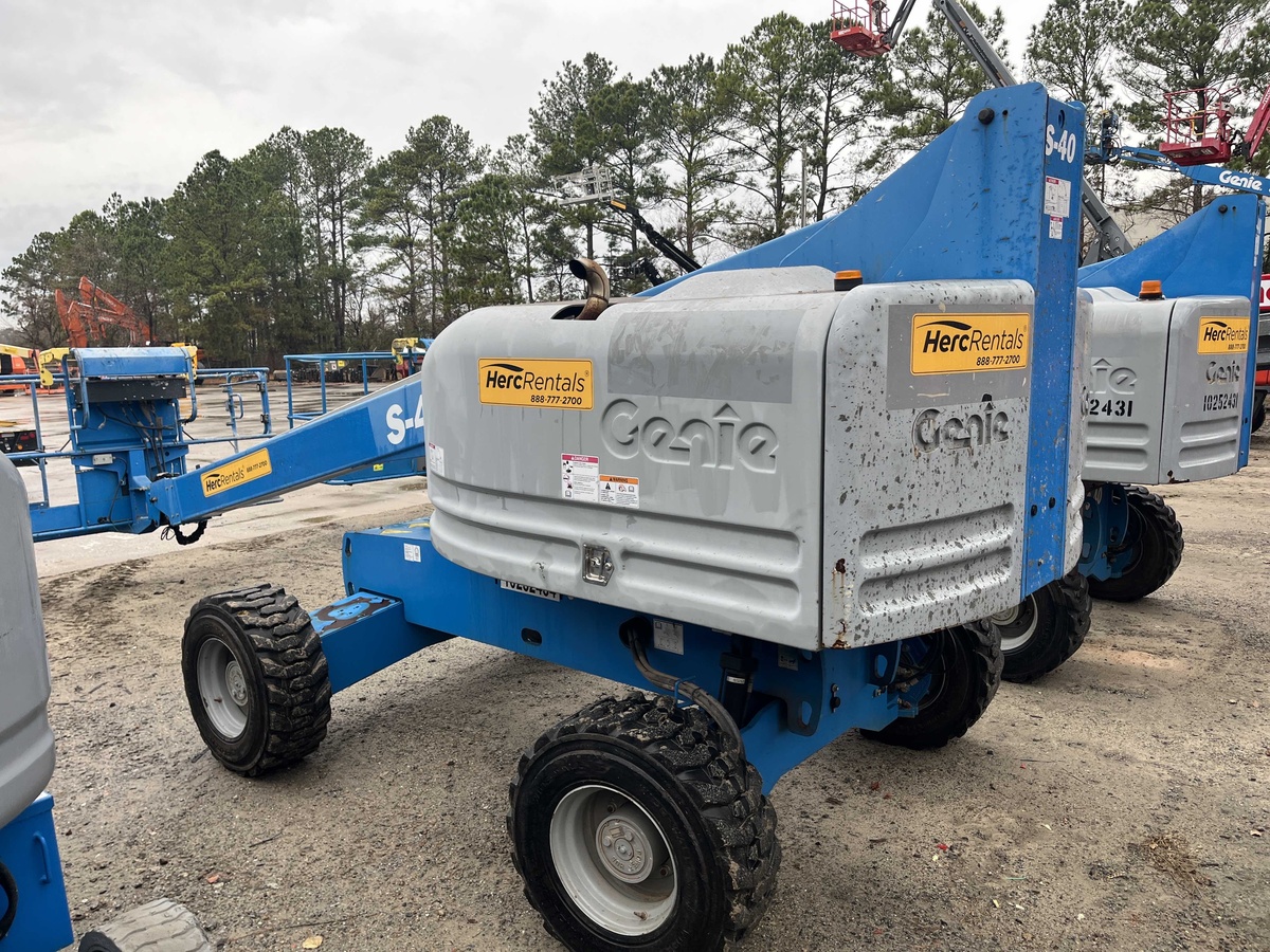 2018 Genie S-40-15