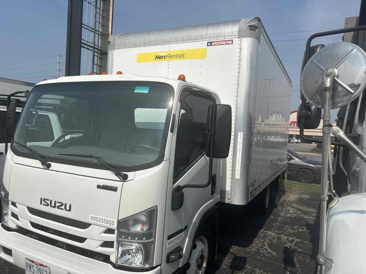 2019 Isuzu NPR-2