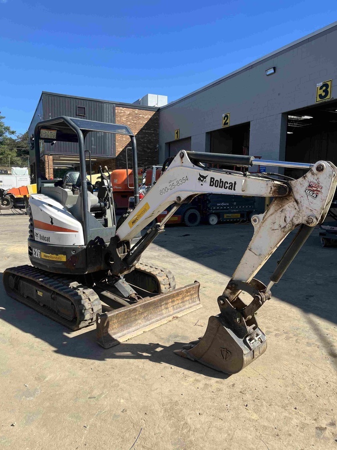 2019 Bobcat E26-1