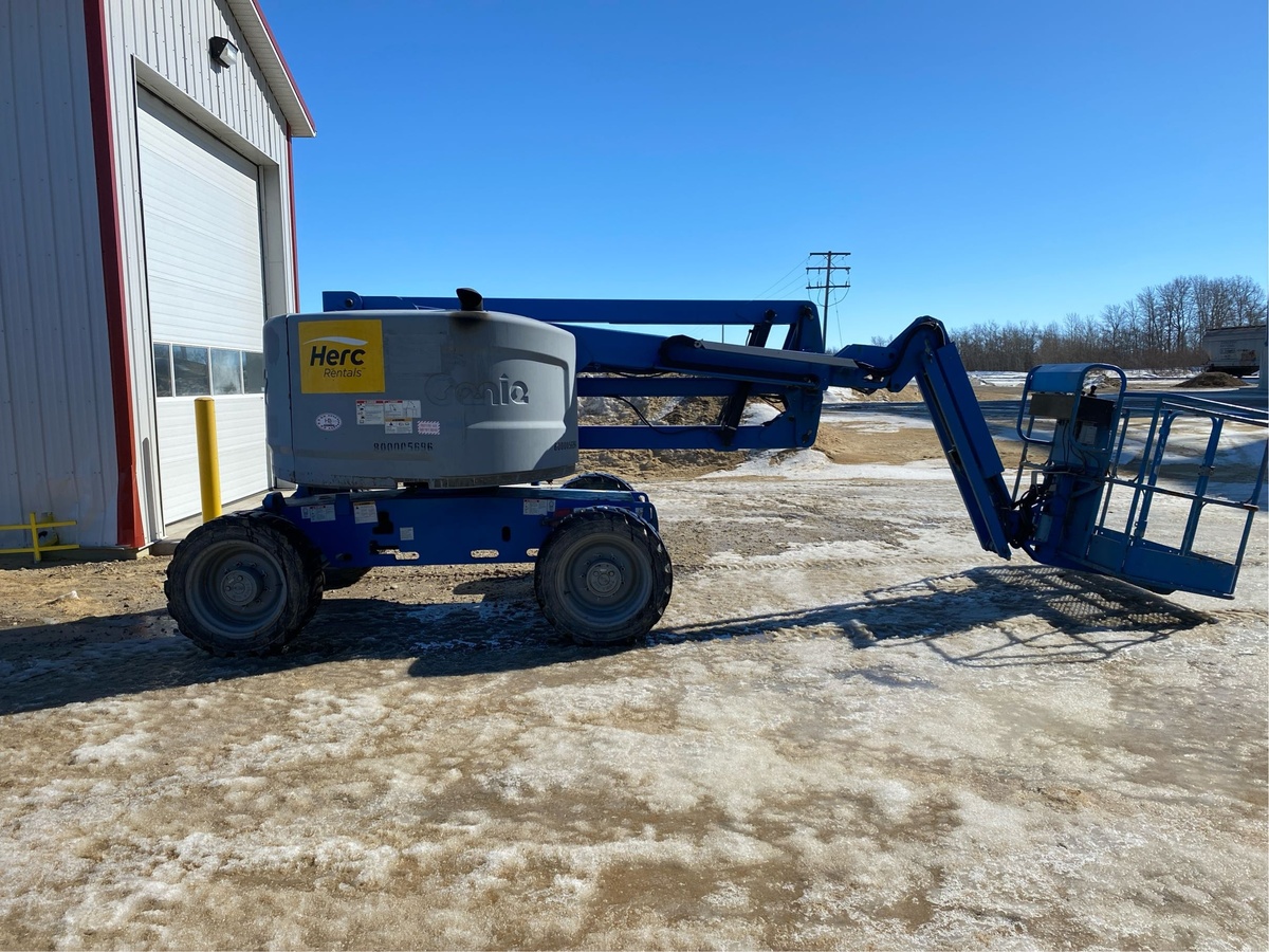2013 Genie Z-45/25J RT-4