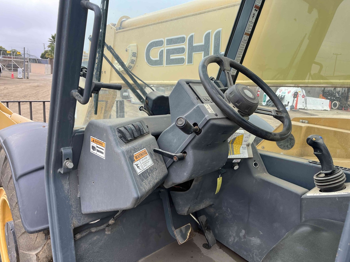 2018 Gehl DL 12-55-6
