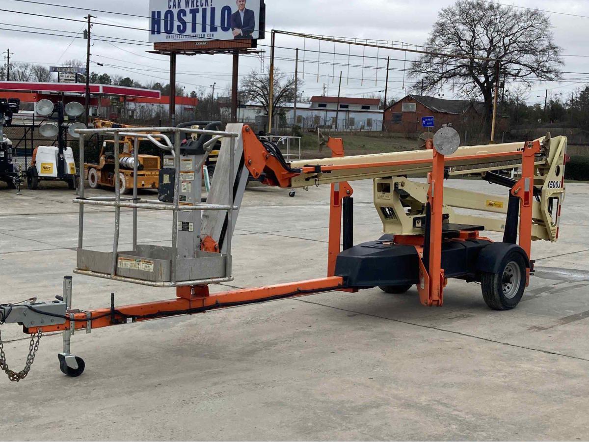 2016 JLG T500J