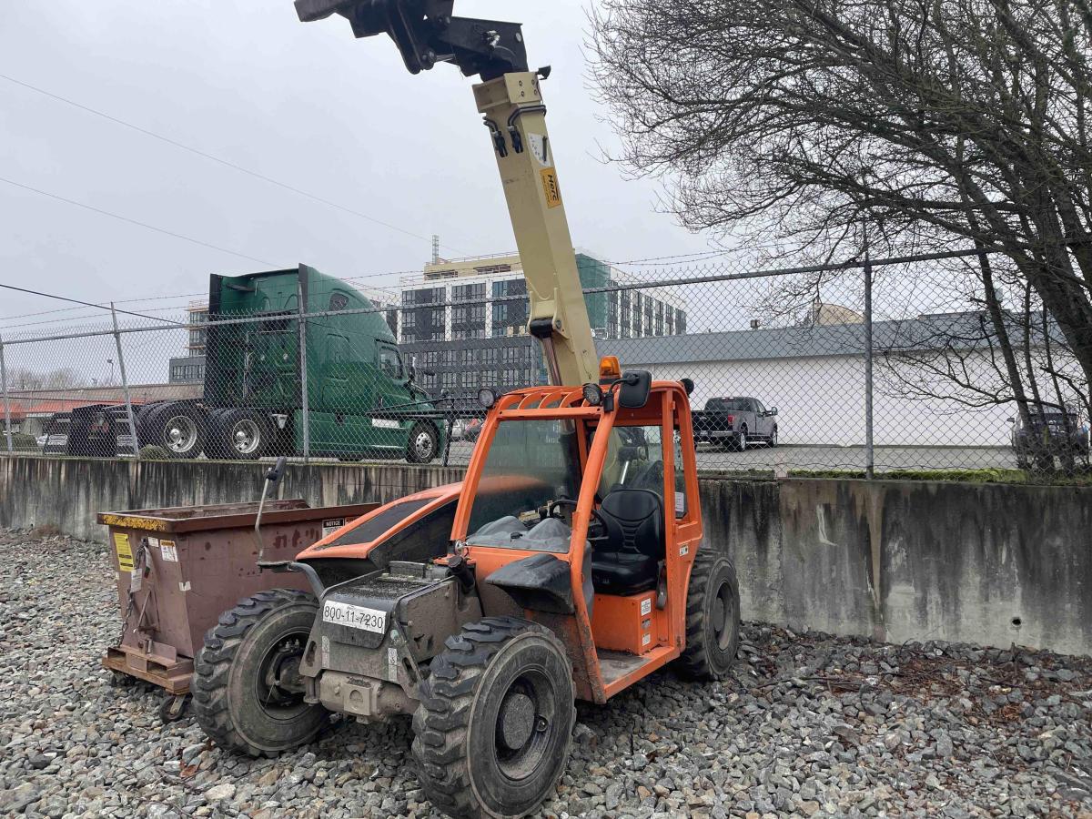 2016 JLG G5-18A