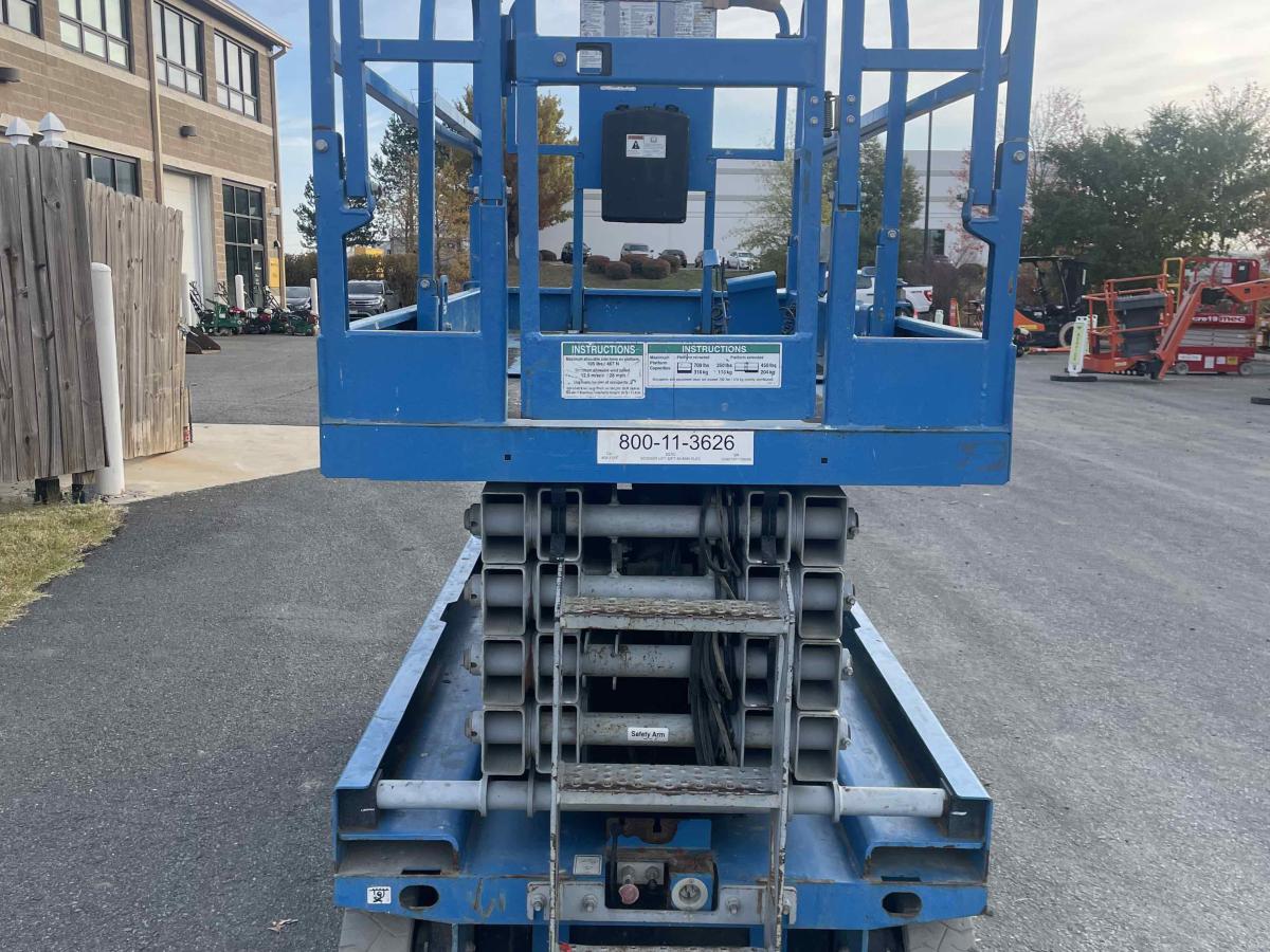 2016 Genie GS-3246-5