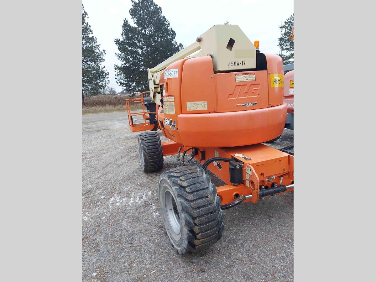 2014 JLG 450AJ