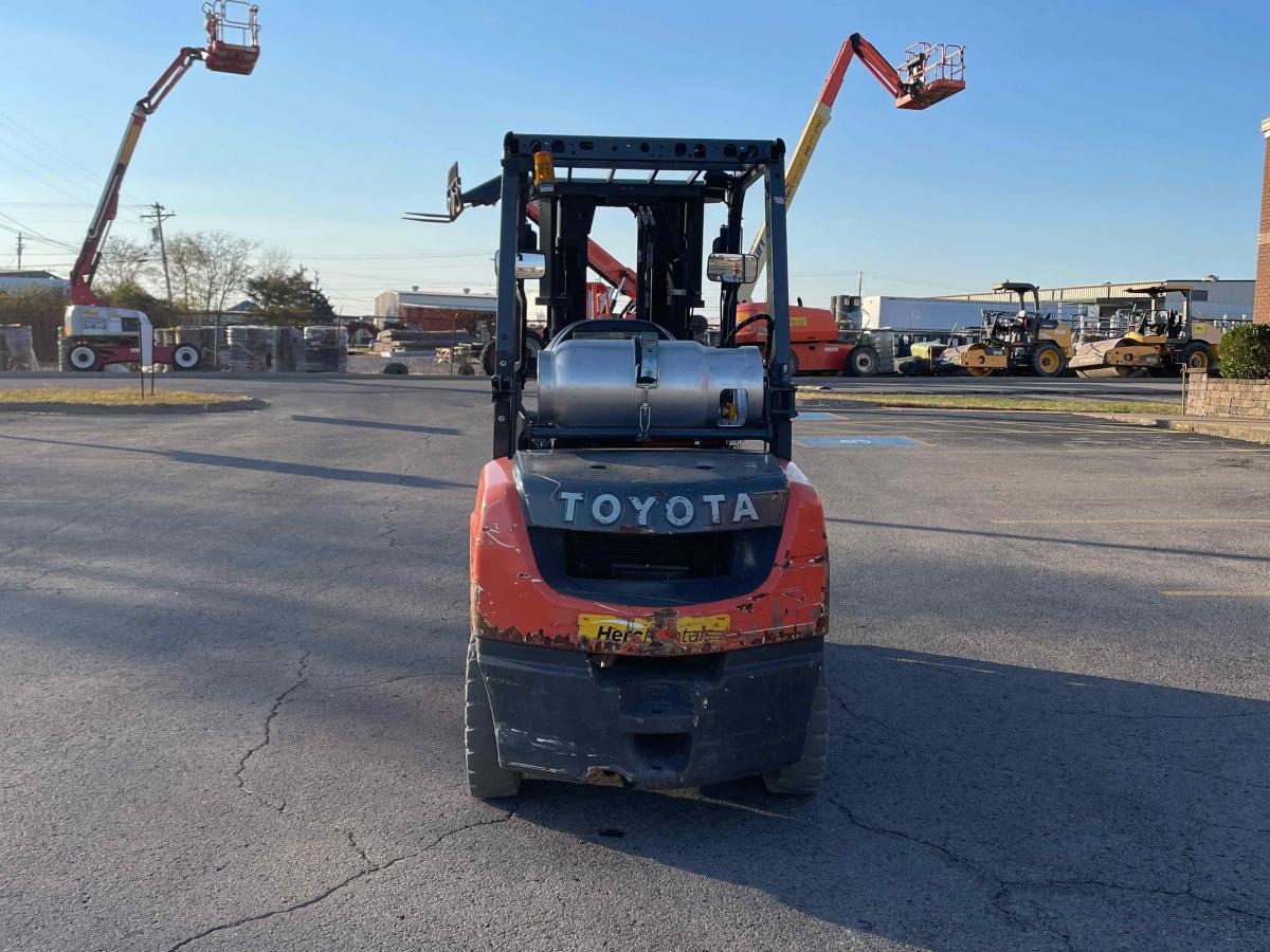 2019 Toyota 8FGU30