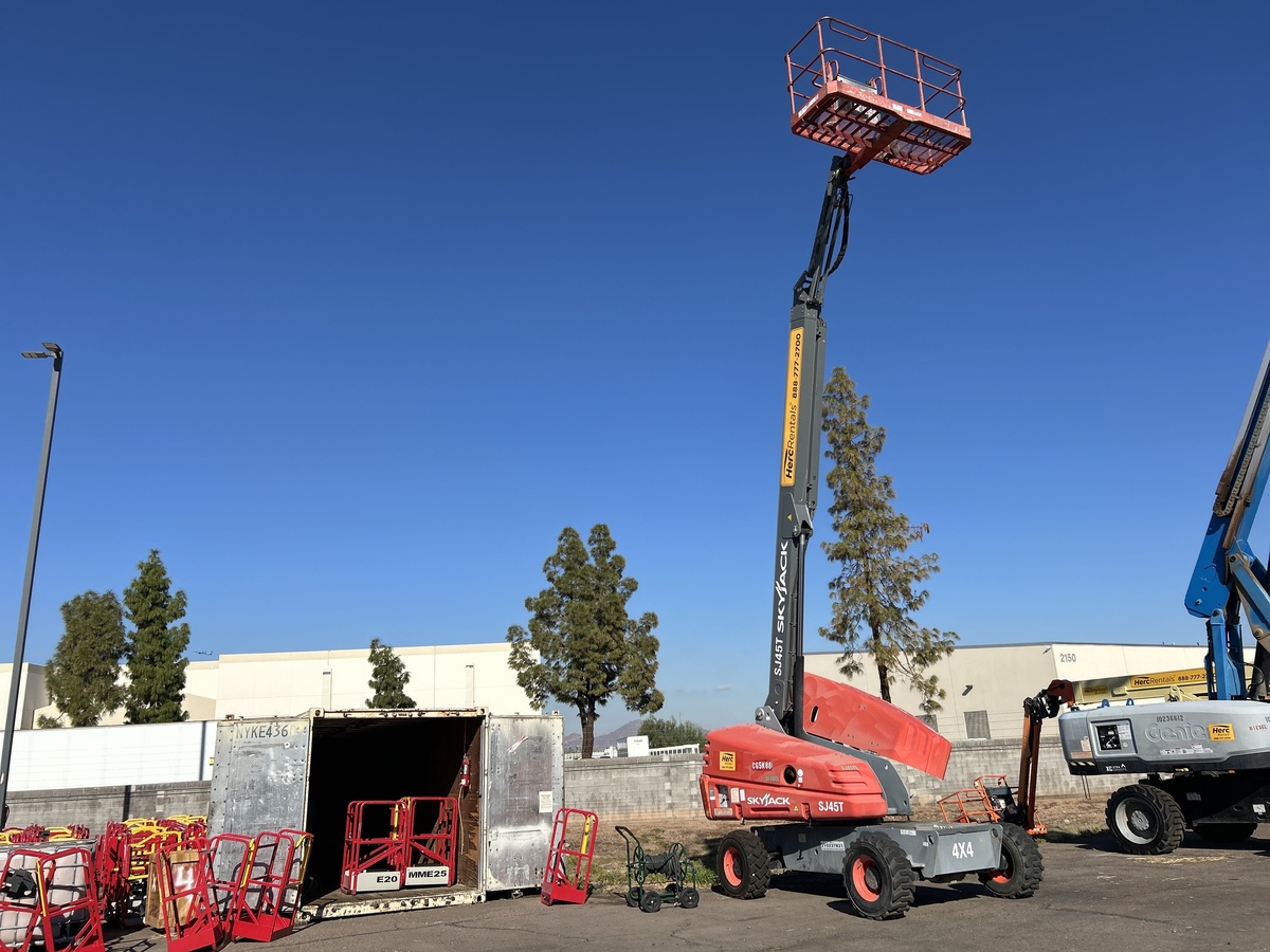2018 Skyjack SJ45 T-2