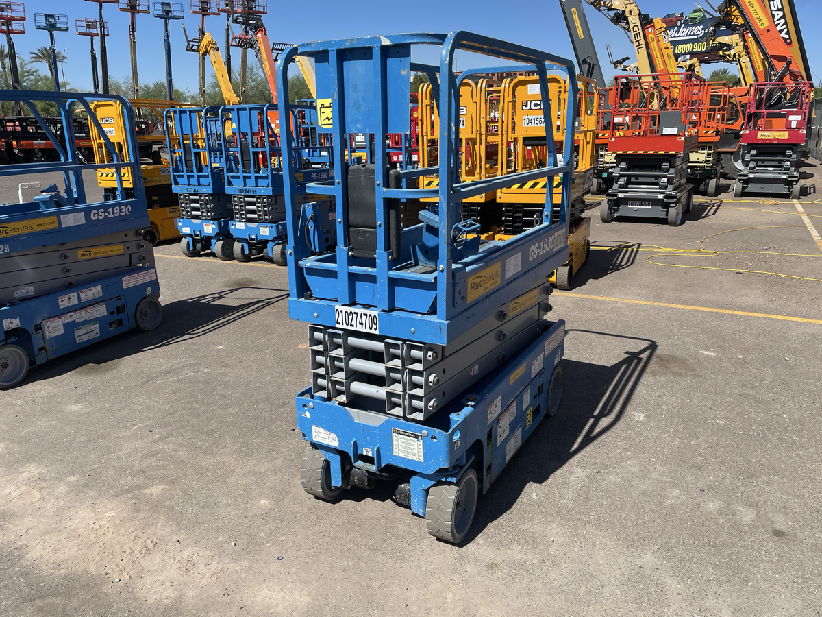 2019 Genie GS-1930-4