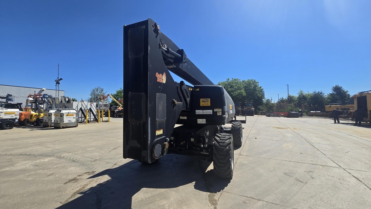 2015 JLG 800A-5