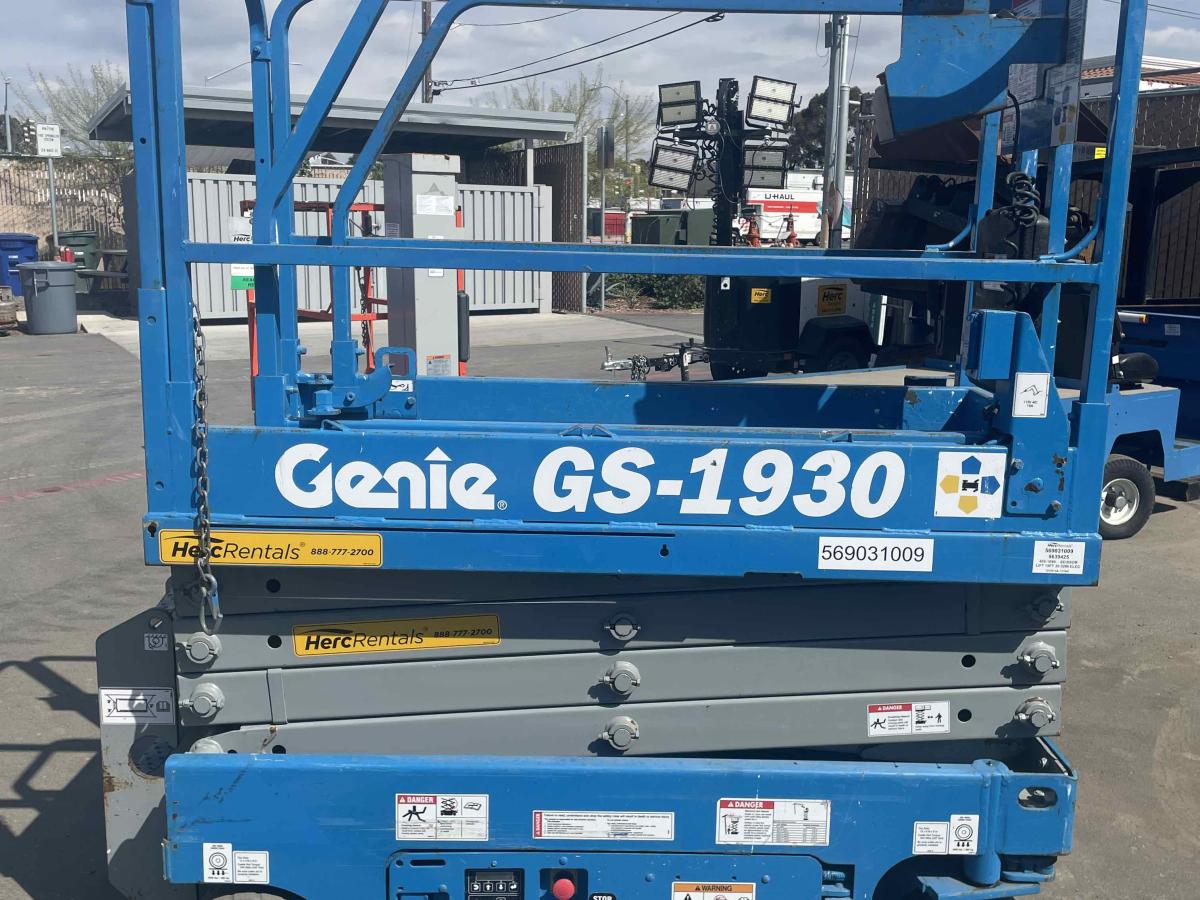 2014 Genie GS-1930