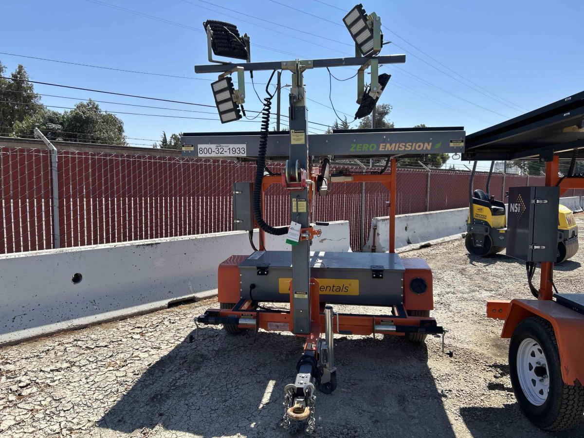 2021 National Signal LTS 160 Solar Light