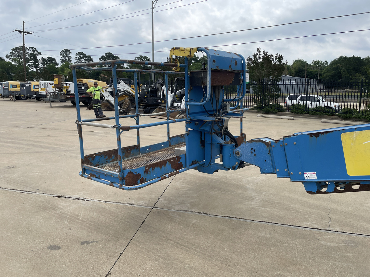 2018 Genie S-60X-5