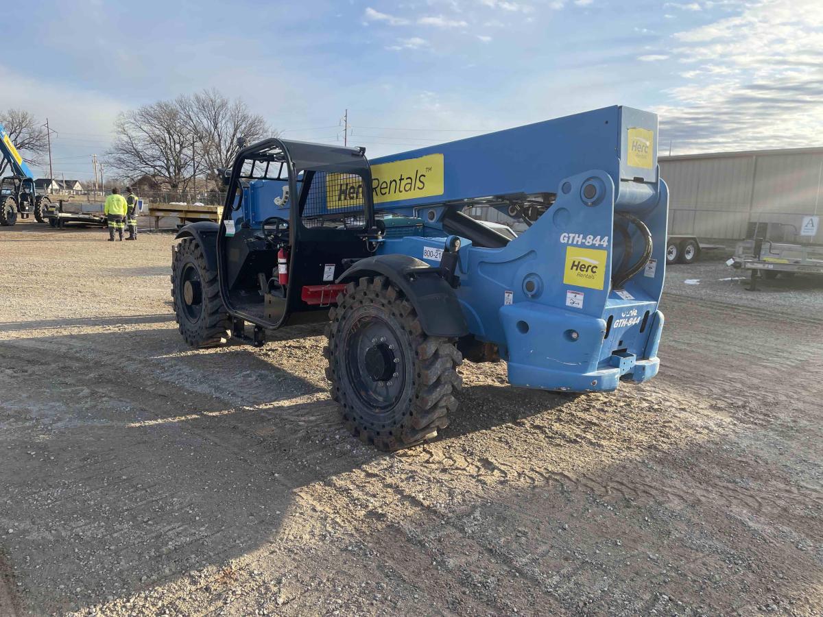 2018 Genie GTH 844