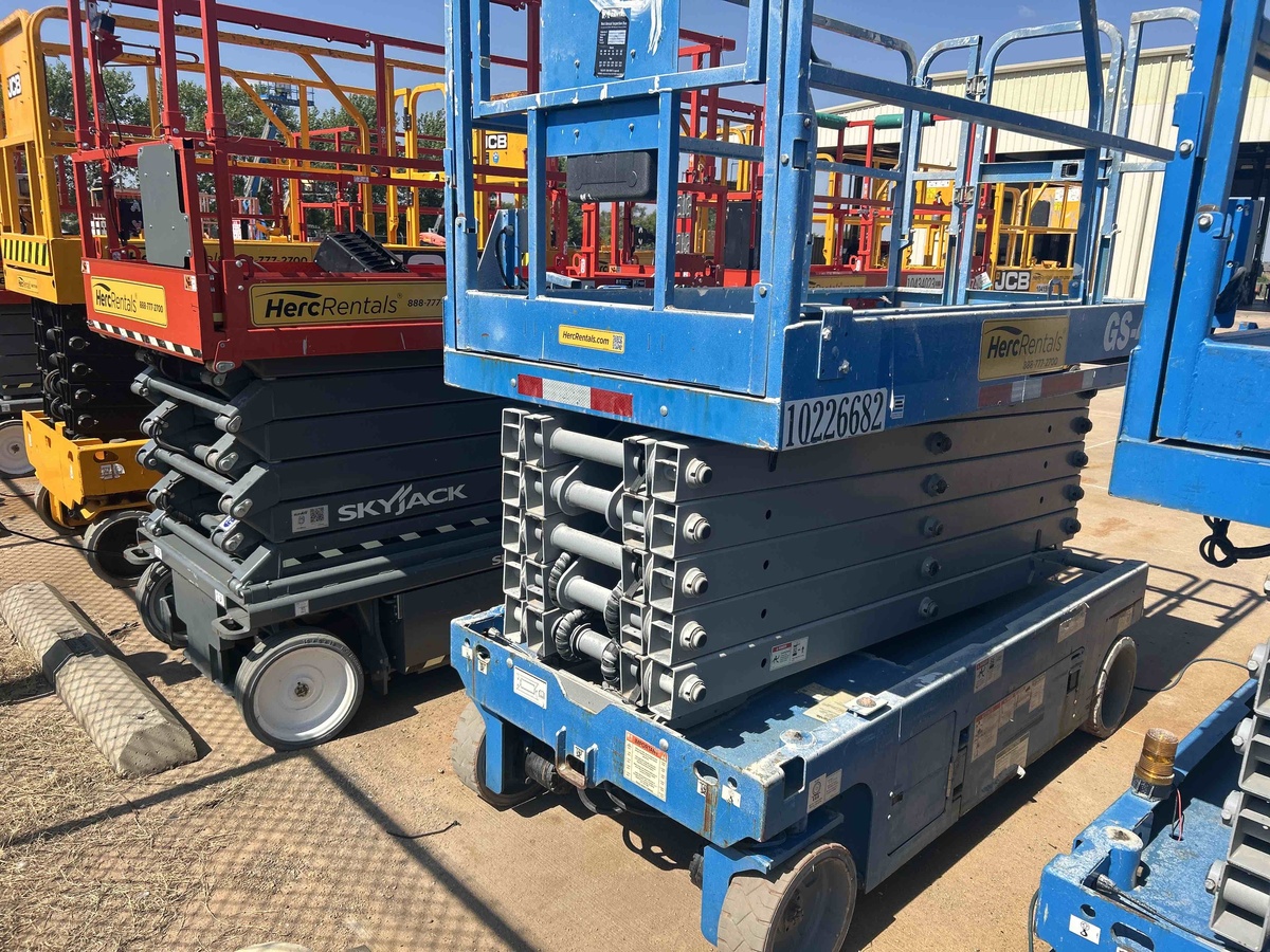 2017 Genie GS-4047-1