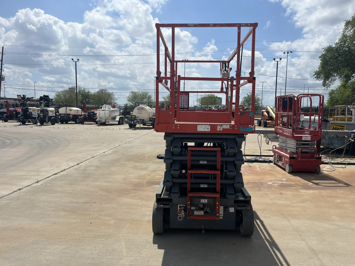 2018 Skyjack SJ4740-4