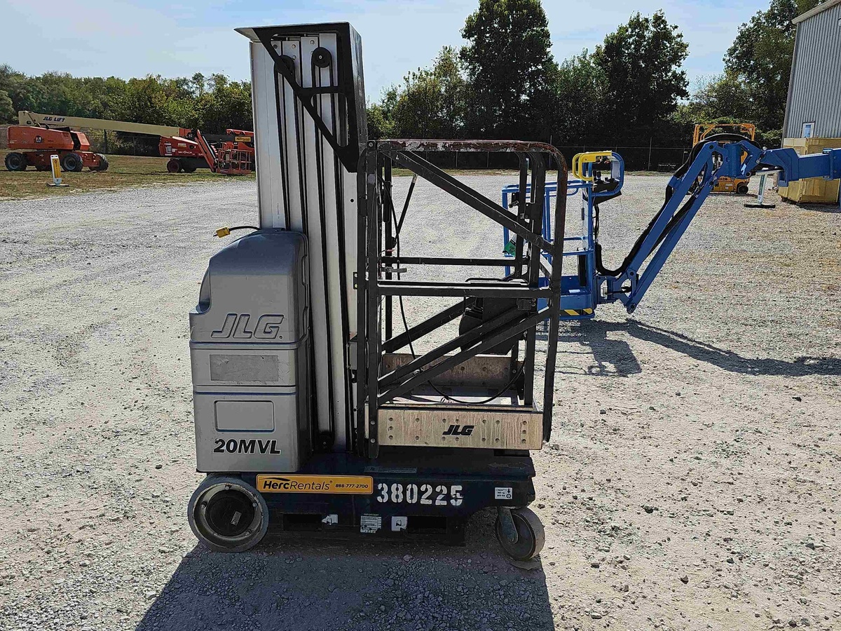 2018 JLG 20MVL-5
