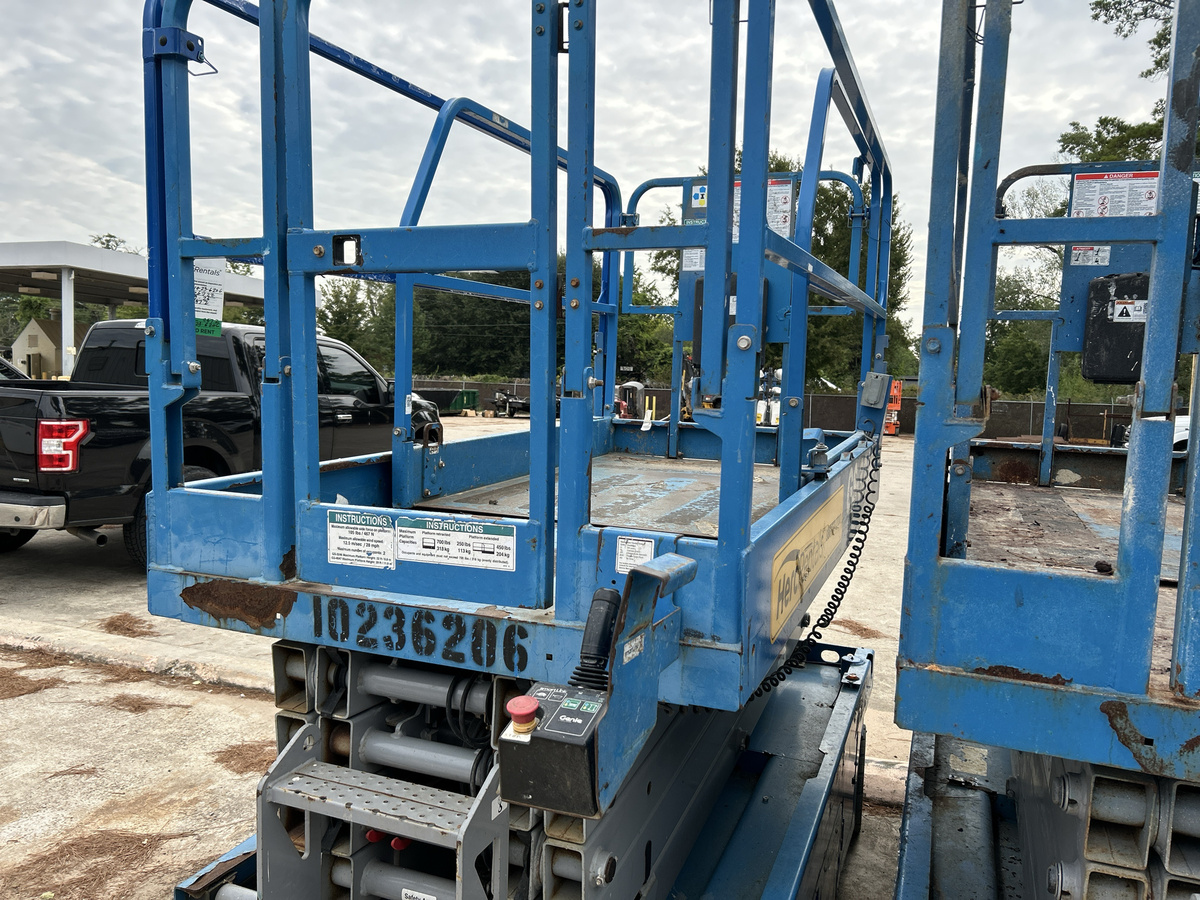 2018 Genie GS-3246-4